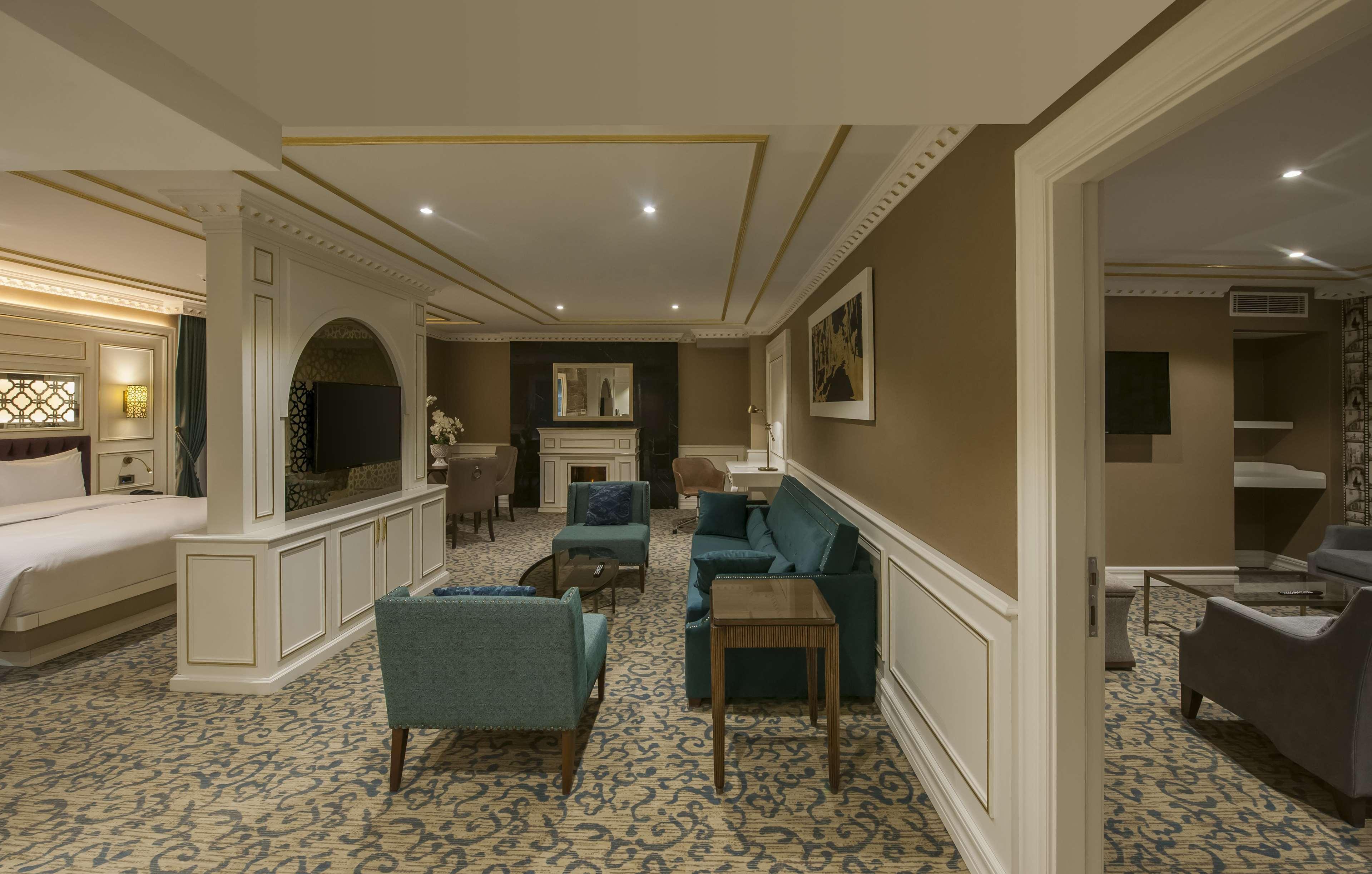 Doubletree By Hilton Elazig Hotel Bagian luar foto