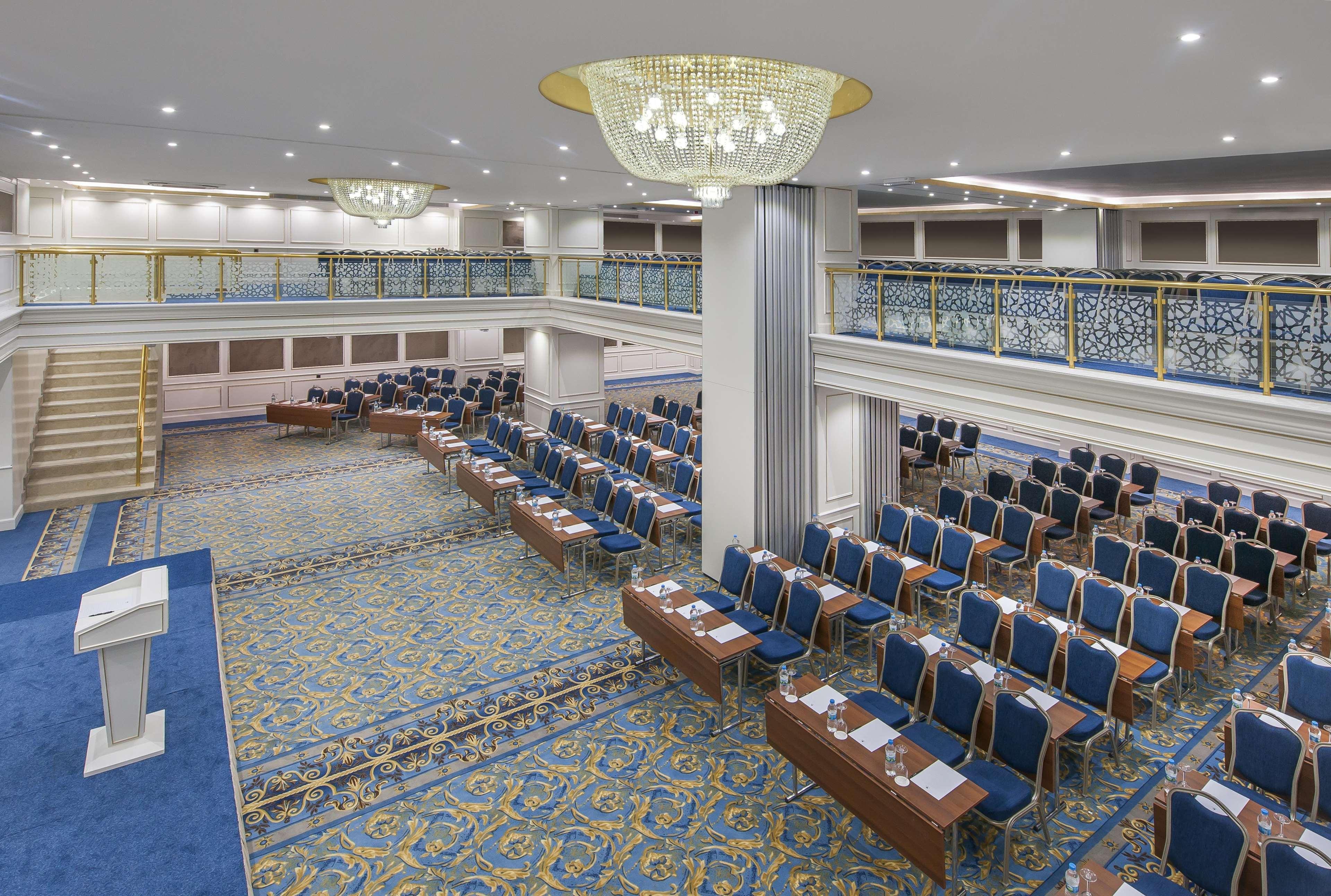 Doubletree By Hilton Elazig Hotel Bagian luar foto