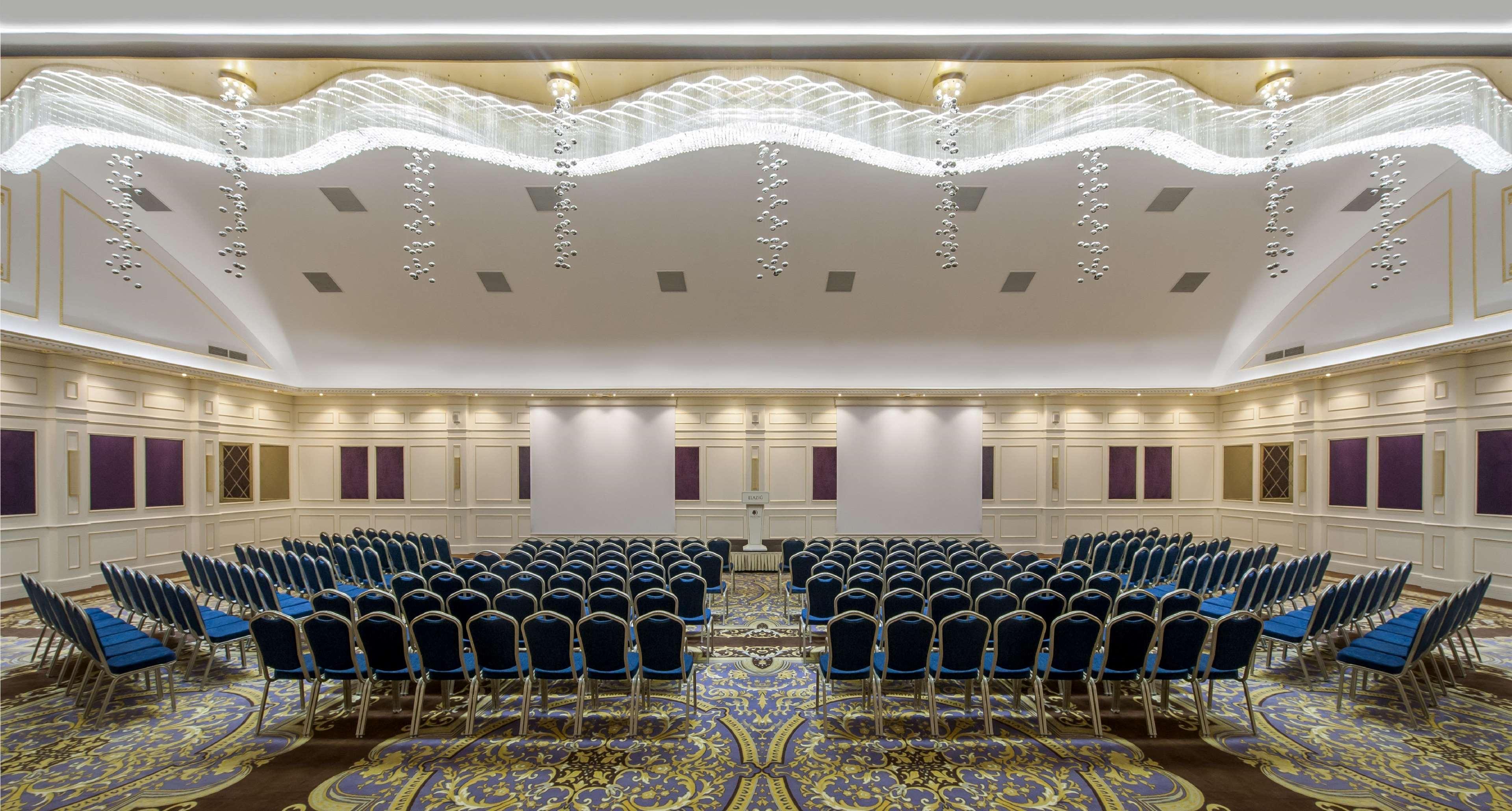 Doubletree By Hilton Elazig Hotel Bagian luar foto
